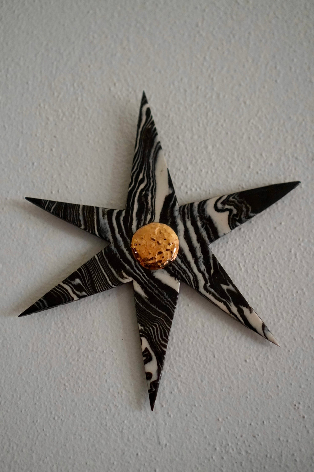 Marbled Wallflower in Carbon No. 1 by Tantri Mustika
