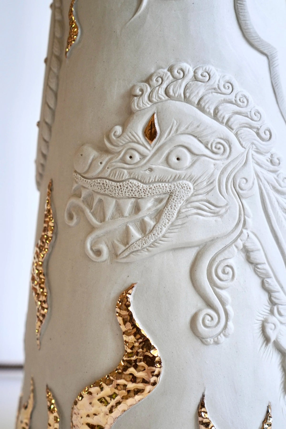 Ukiran Table Lamp by Tantri Mustika