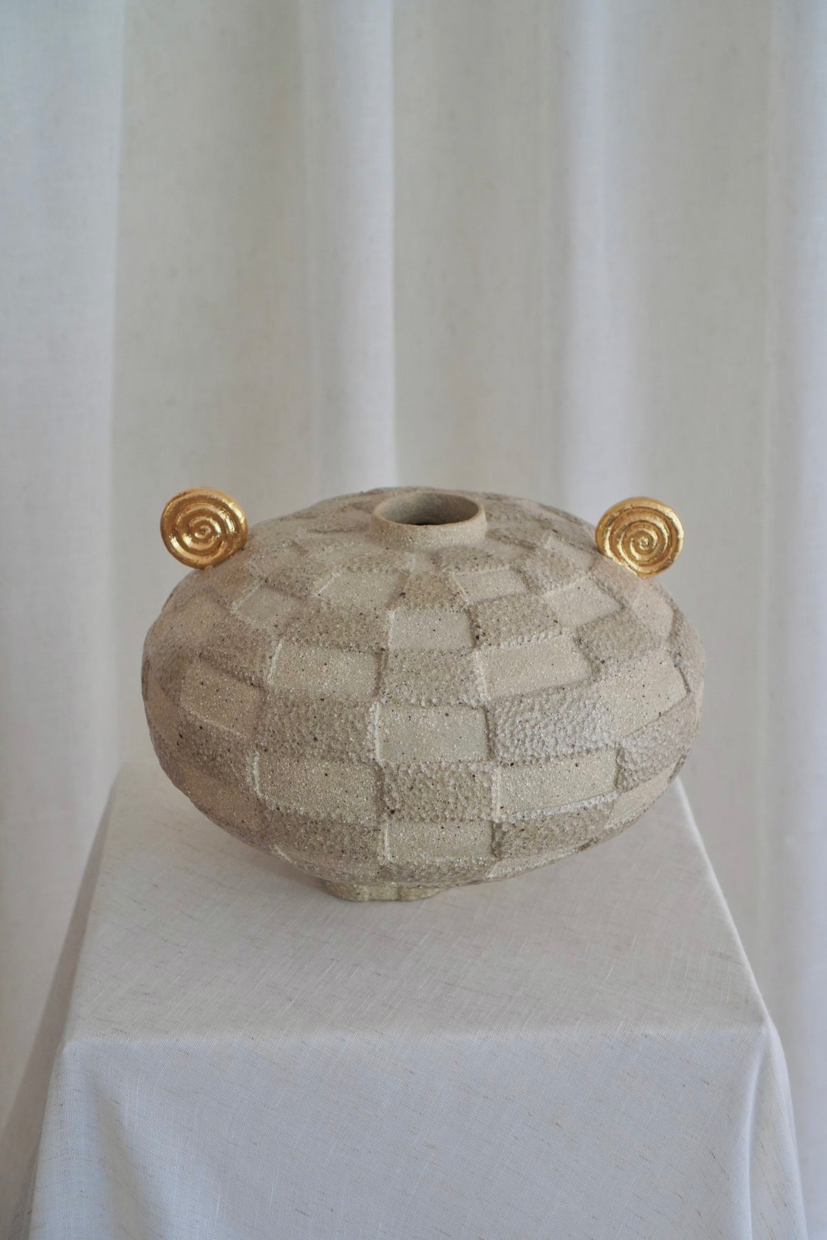 Checkered Relic Vessel with Gold Lustre by Tantri Mustika