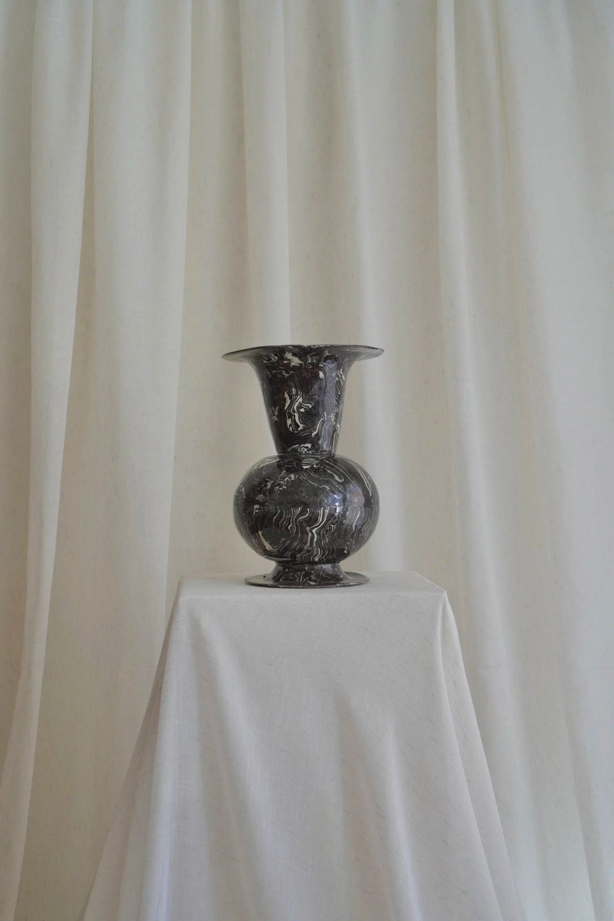 Marbled Relic Vase in Carbon Black by Tantri Mustika