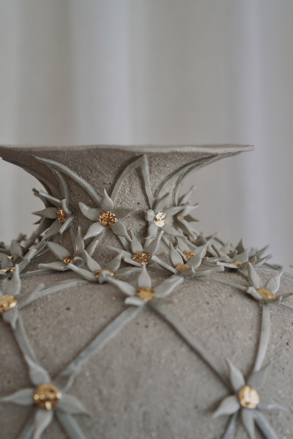 Lattice vessel by Tantri Mustika, Synthesis 2026