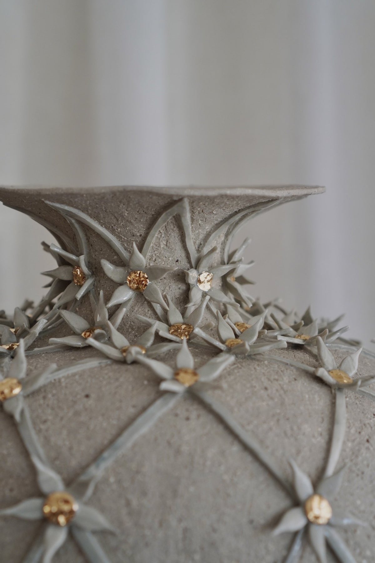 Lattice vessel by Tantri Mustika, Synthesis 2026